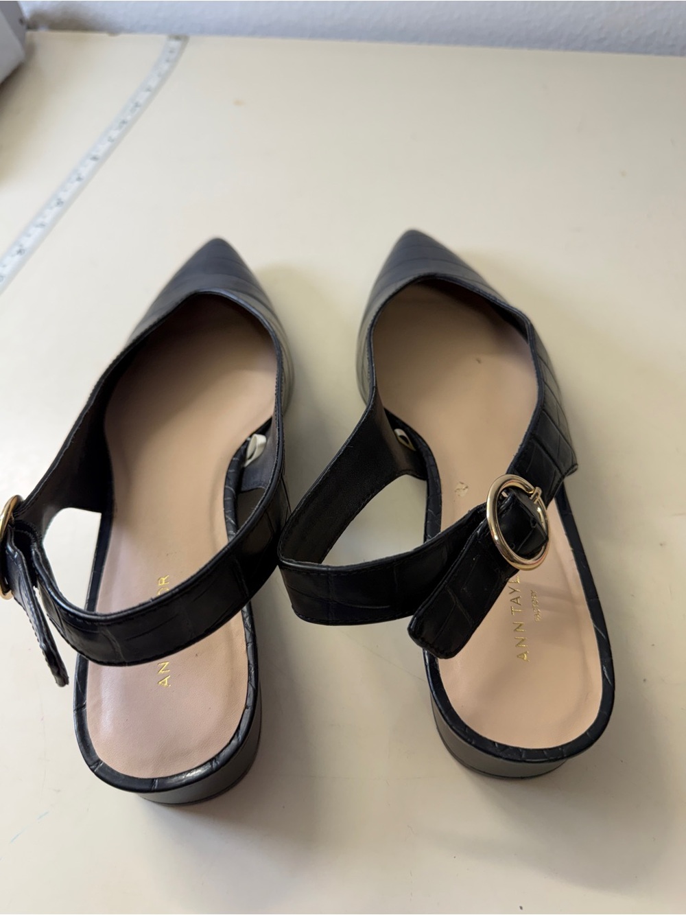 Ann Taylor Black Croc-Embossed Pointed Slingback Heels - Picture 5 of 7